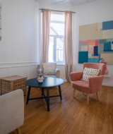 4-й каб. “Молочный” 3 кресла