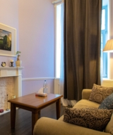 Для семейных консультаций (каминный)