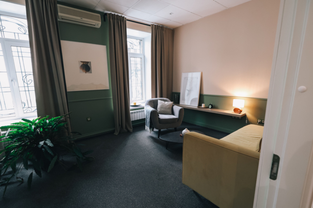 Кабинет №2 - с софой