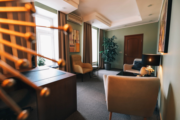 Кабинет №9 VIP со столом